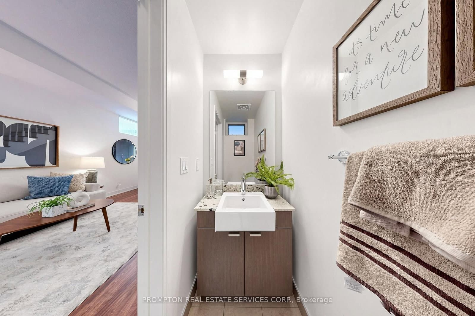 88 Sheppard Avenue E, Unit Th17 thumbnail 15