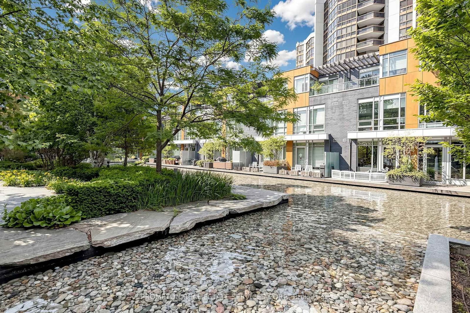 88 Sheppard Avenue E, Unit Th17 thumbnail 46