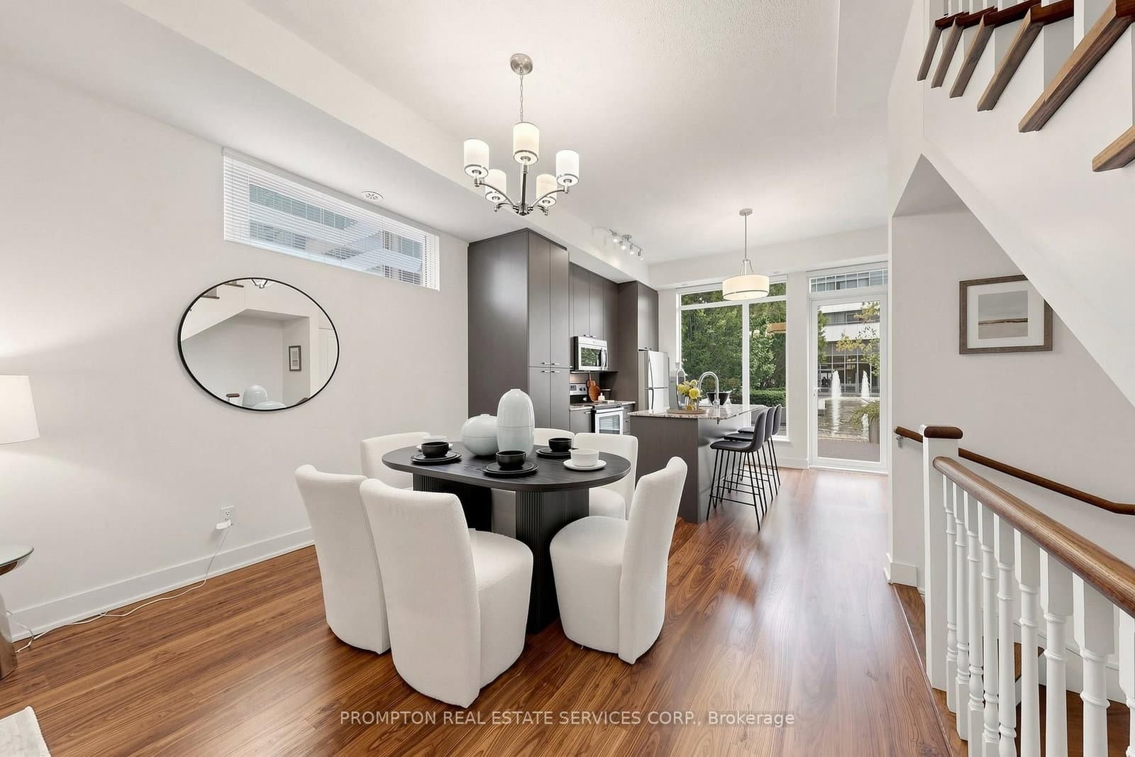 88 Sheppard Avenue E, Unit Th17 thumbnail 7