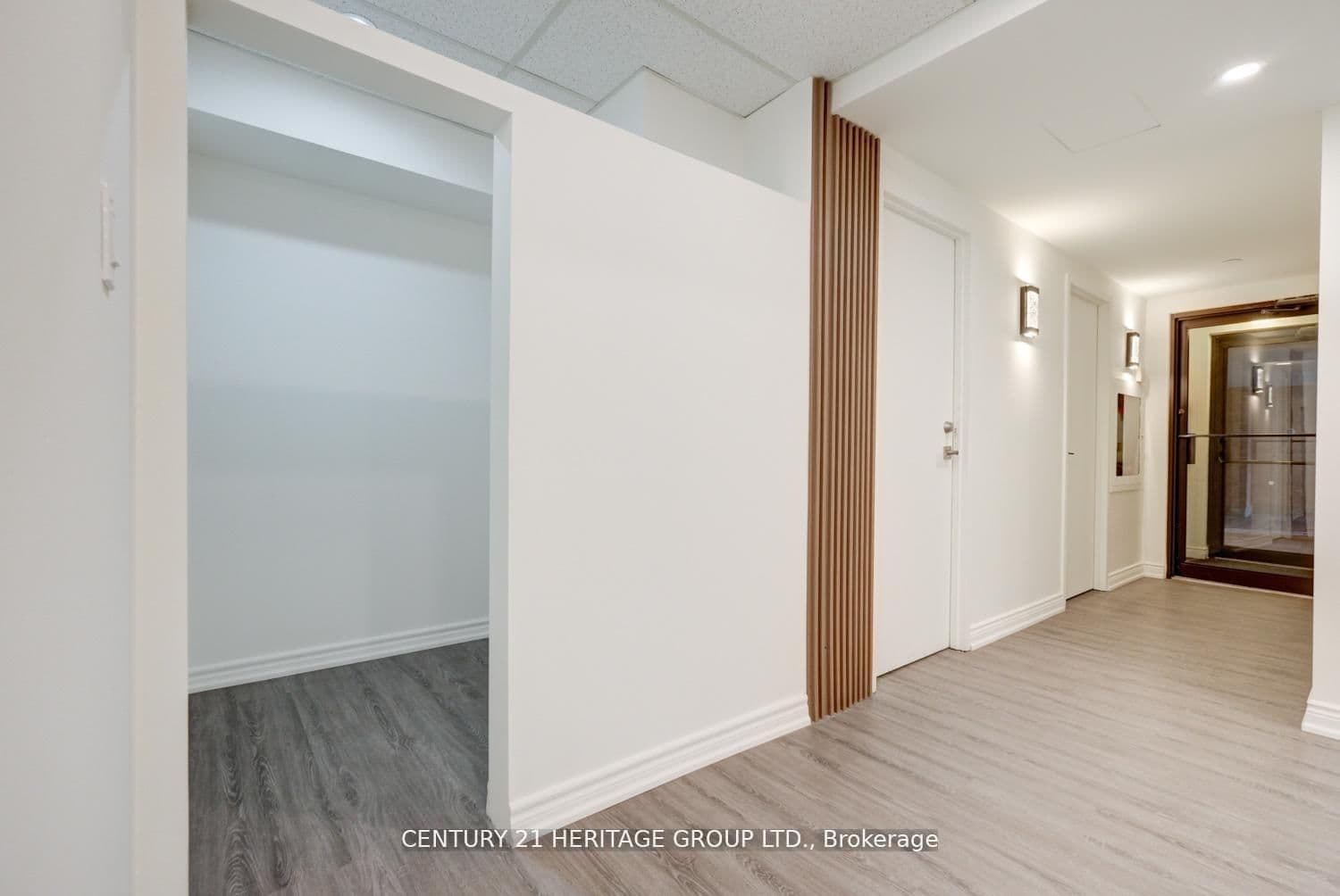 2900 Yonge Street, Unit 101 thumbnail 11