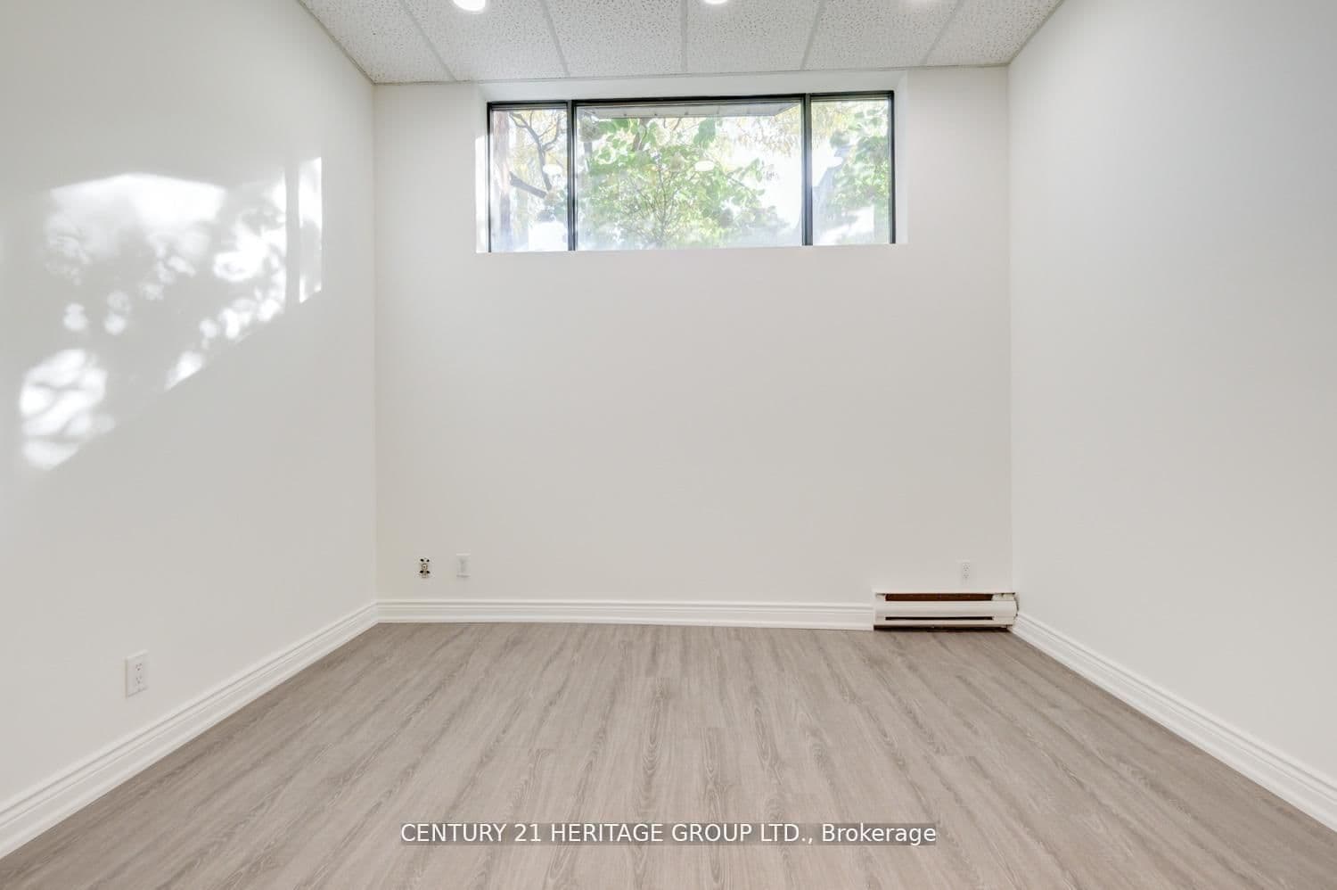 2900 Yonge Street, Unit 101 thumbnail 29