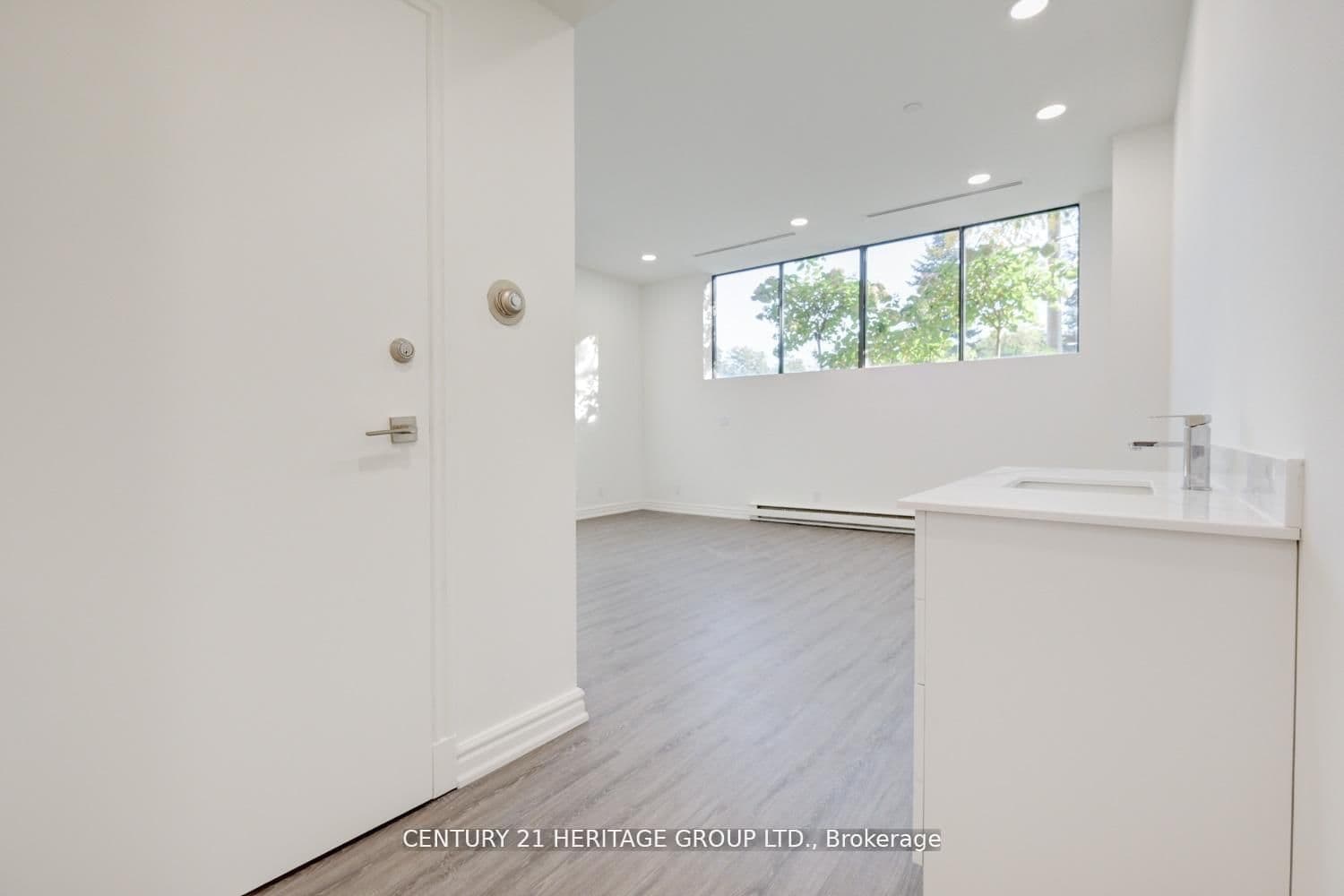 2900 Yonge Street, Unit 101 thumbnail 31