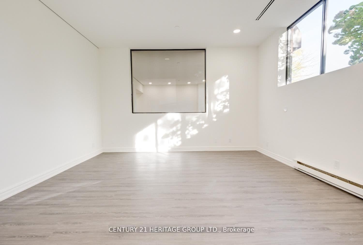 2900 Yonge Street, Unit 101 thumbnail 35