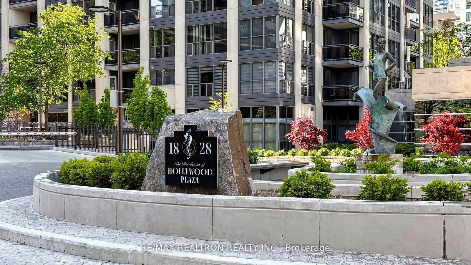 18 Hollywood Avenue, Unit 1707 thumbnail 3