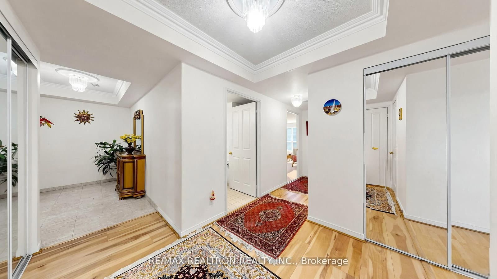 18 Hollywood Avenue, Unit 1707 thumbnail 38