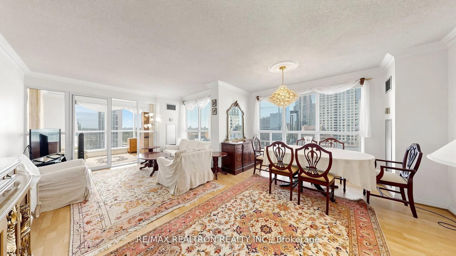 18 Hollywood Avenue, Unit 1707 thumbnail 8