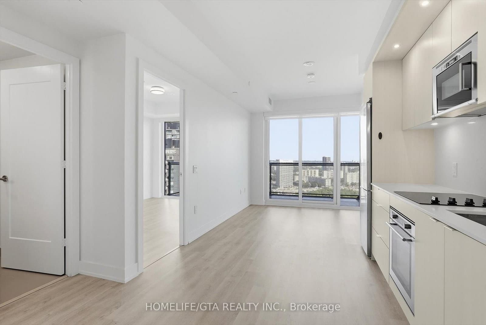 30 Inn On the Park Drive, Unit 3207 thumbnail 10