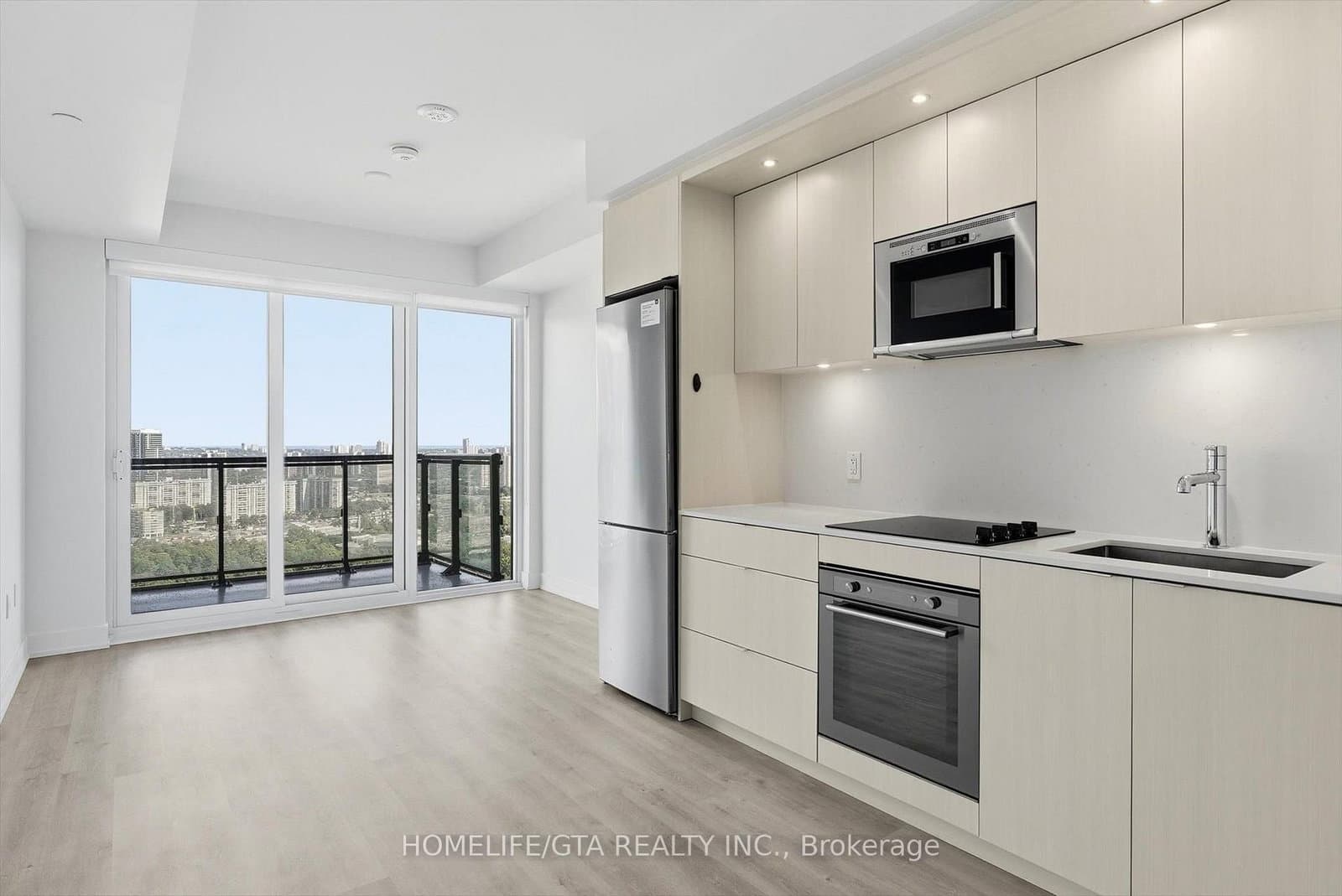 30 Inn On the Park Drive, Unit 3207 thumbnail 12