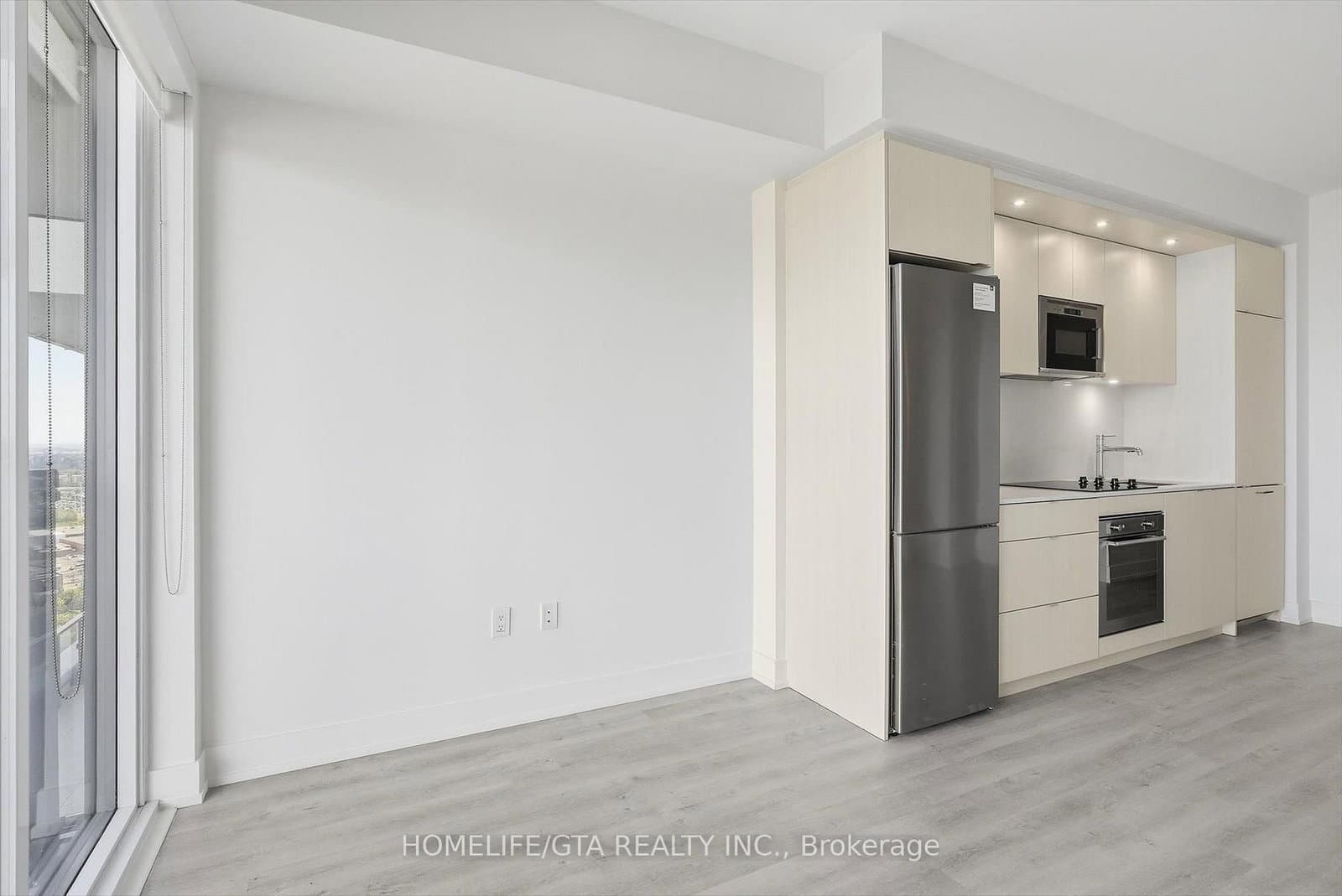 30 Inn On the Park Drive, Unit 3207 thumbnail 16