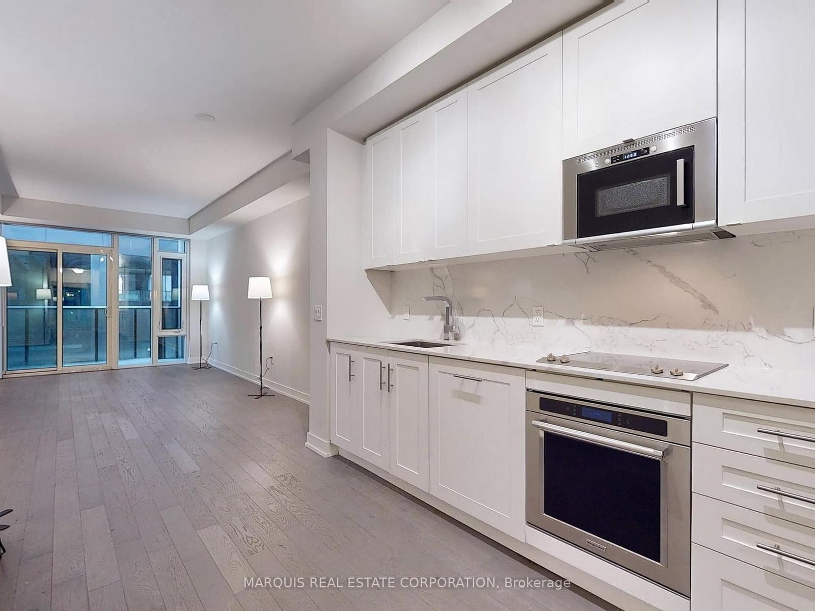 330 Richmond Street W, Unit 505 thumbnail 4