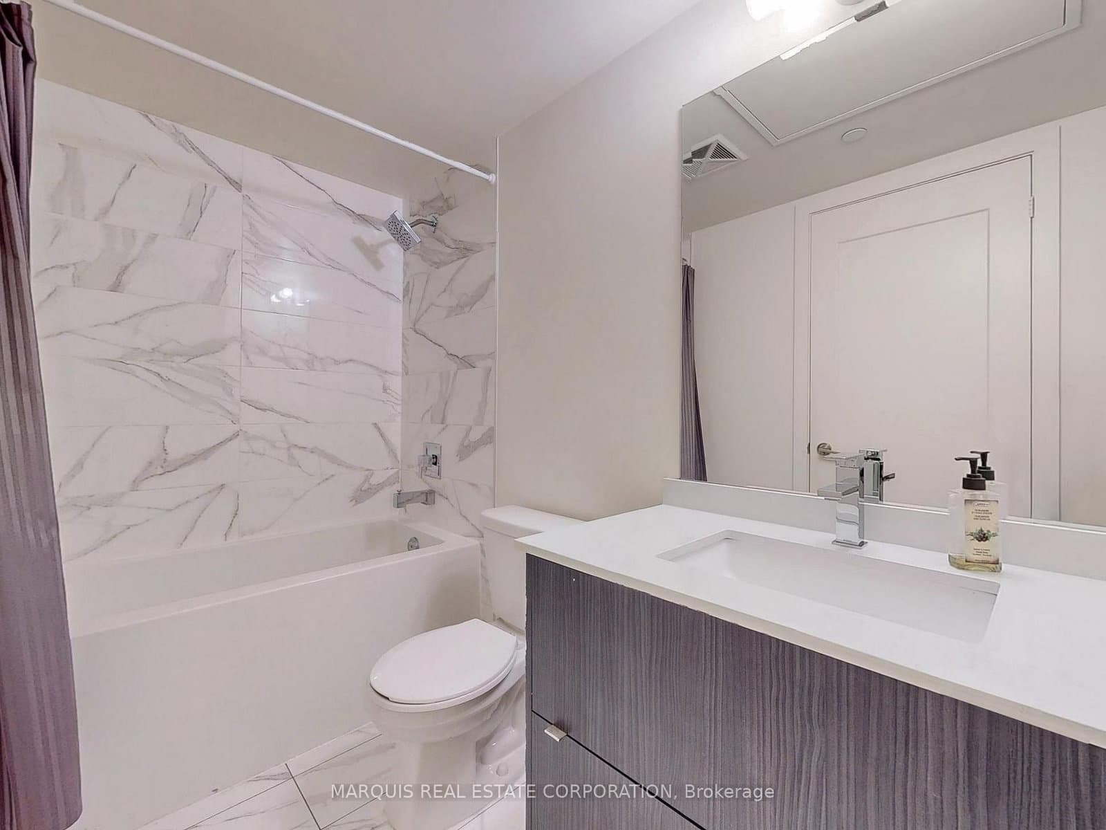 330 Richmond Street W, Unit 505 thumbnail 6
