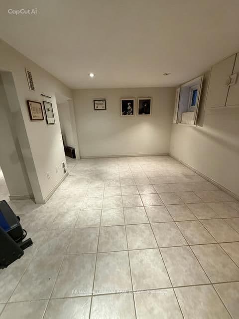 180 Cottingham Street, Unit Basement thumbnail 5
