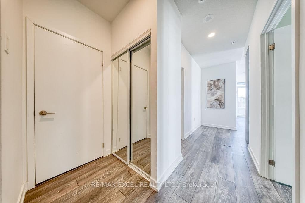 225 Sumach Street, Unit 1009 thumbnail 22
