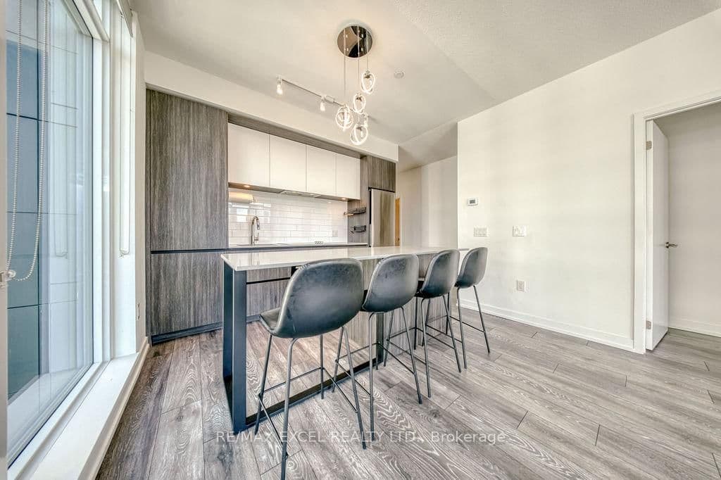 225 Sumach Street, Unit 1009 thumbnail 30