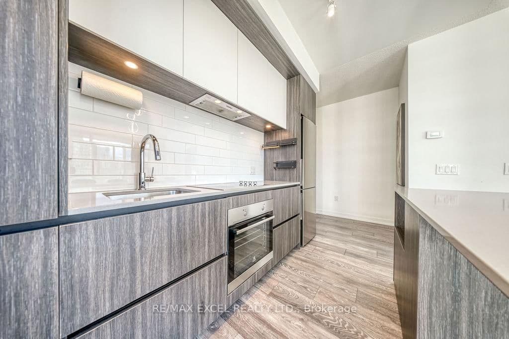 225 Sumach Street, Unit 1009 thumbnail 31