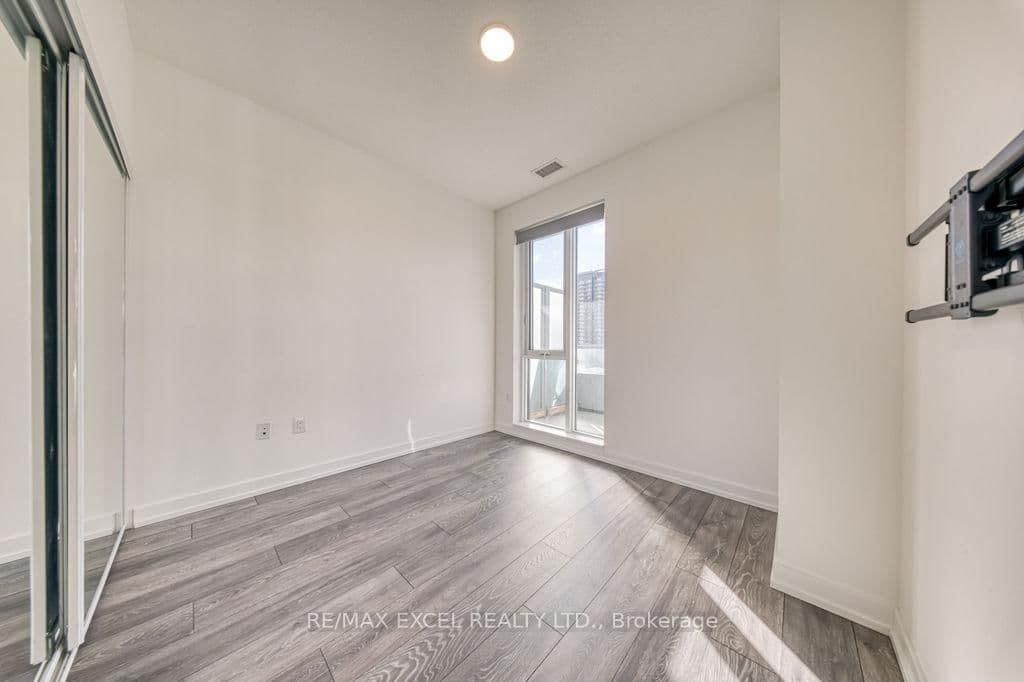 225 Sumach Street, Unit 1009 thumbnail 39