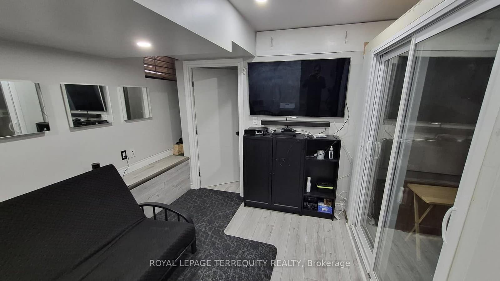 293 Eglinton Avenue E, Unit Lower thumbnail 8
