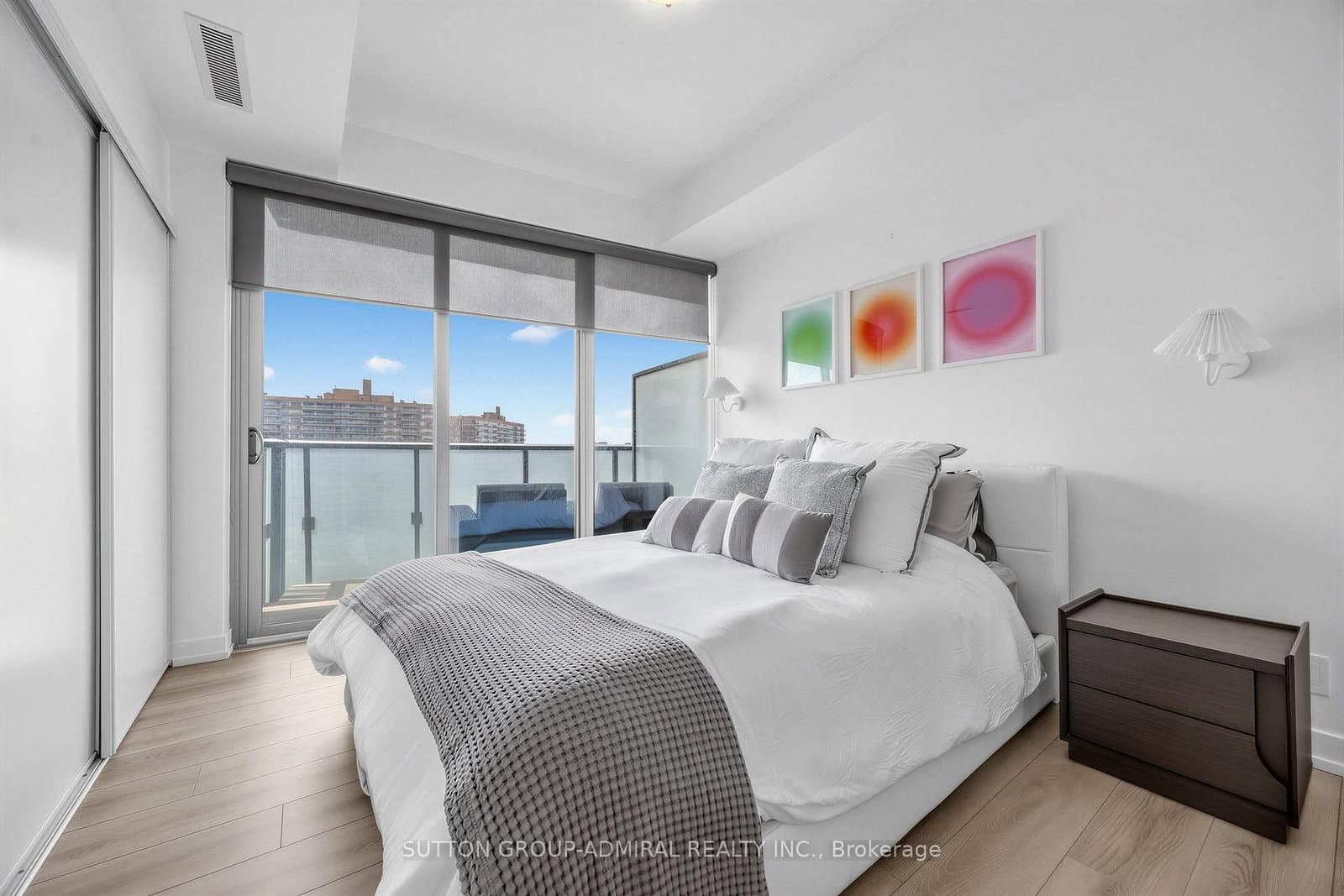 1815 Yonge Street, Unit 1102 thumbnail 15