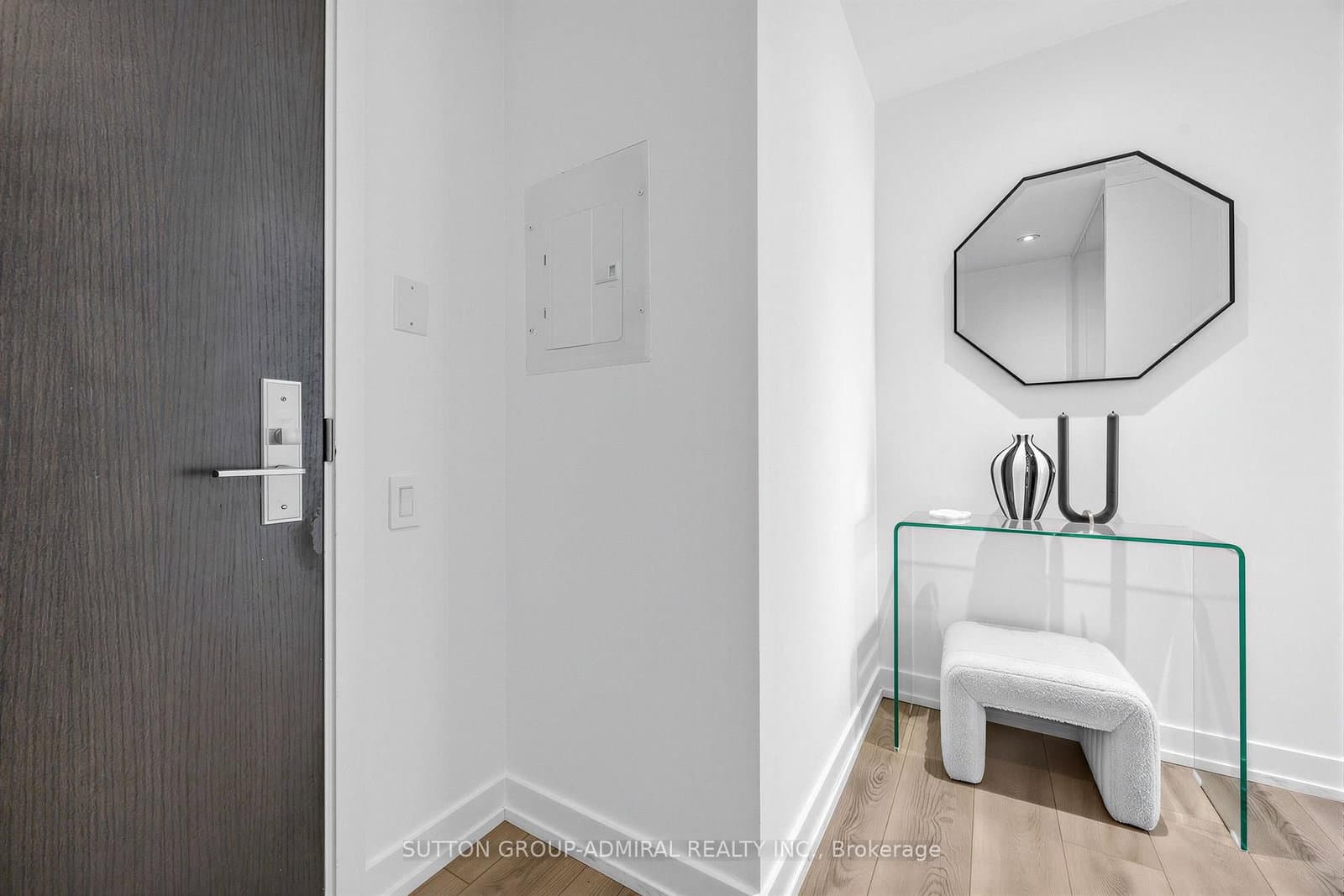1815 Yonge Street, Unit 1102 thumbnail 18