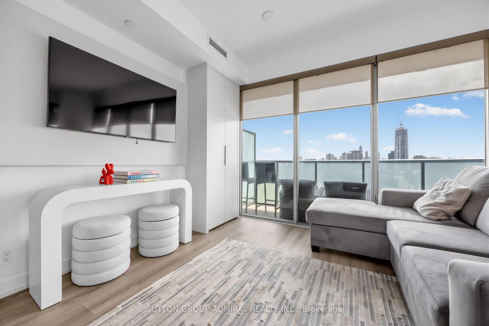 1815 Yonge Street, Unit 1102 thumbnail 5