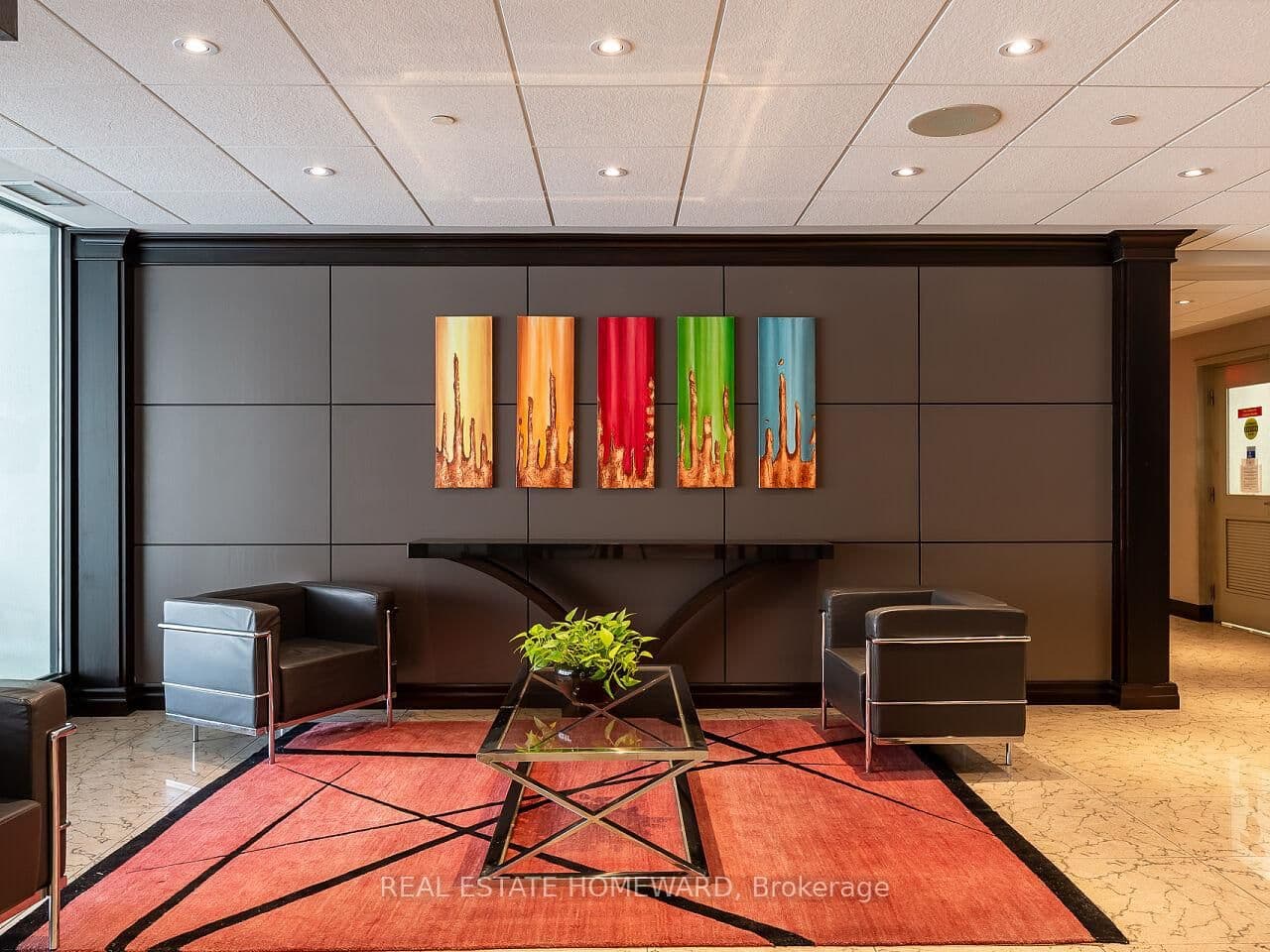 77 Maitland Place, Unit 409 thumbnail 3