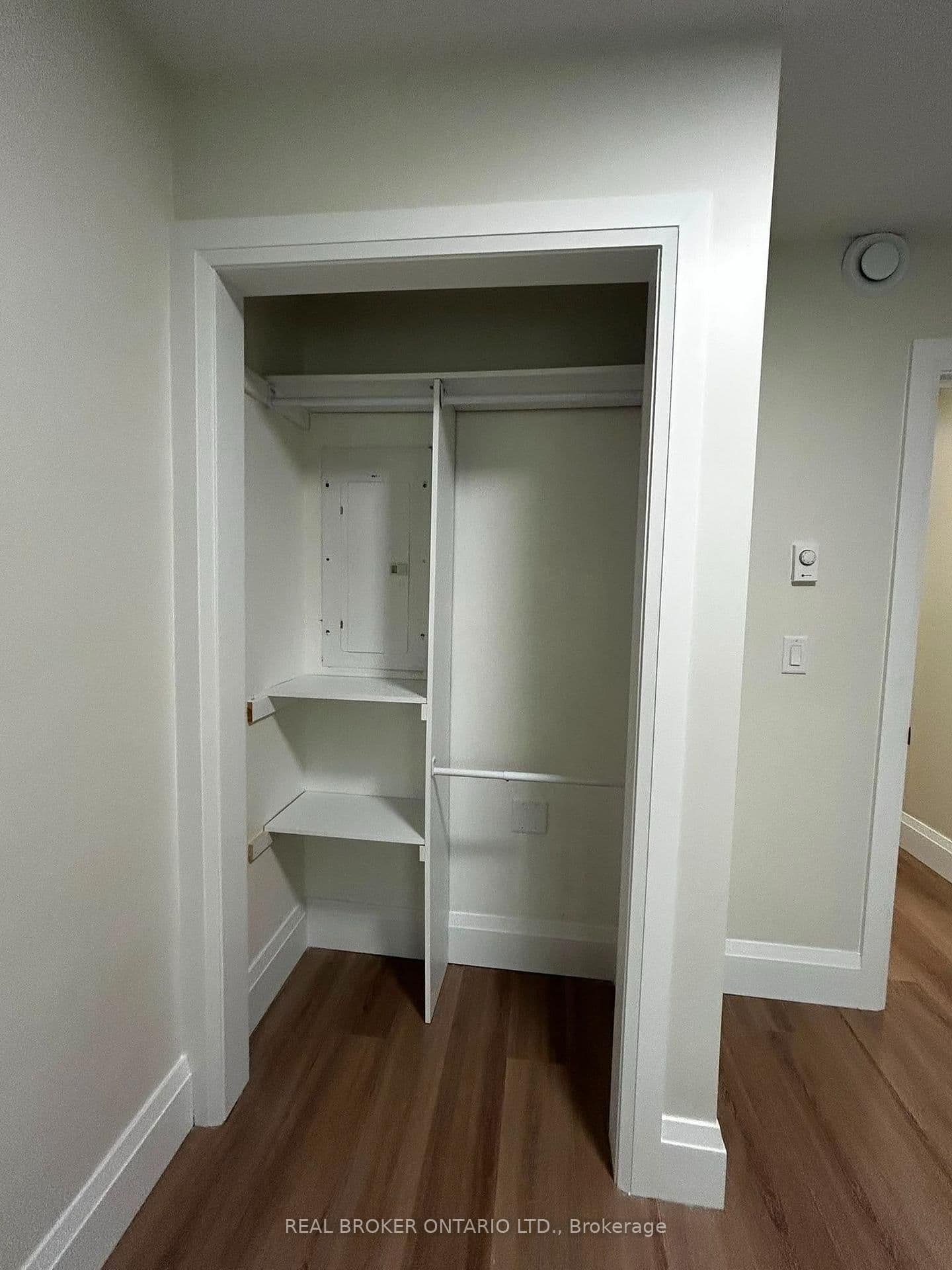 659 Vaughan Road, Unit 2 thumbnail 13