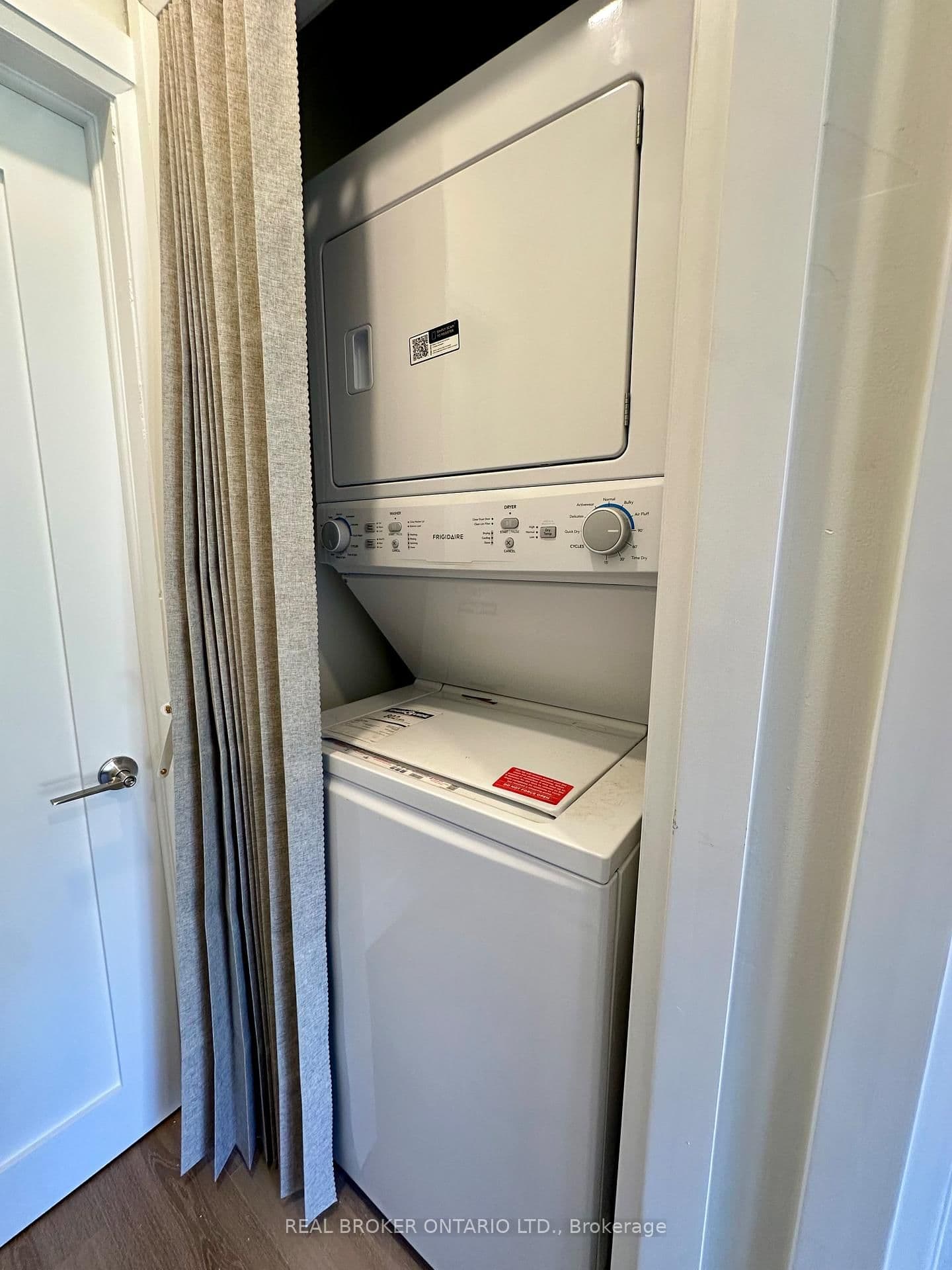659 Vaughan Road, Unit 2 thumbnail 15