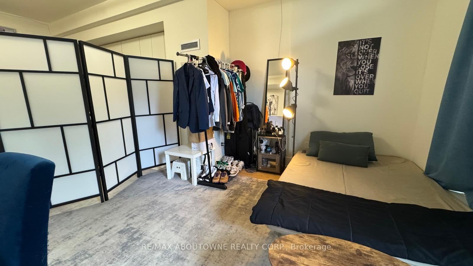 330 Richmond Street W, Unit 207 thumbnail 7