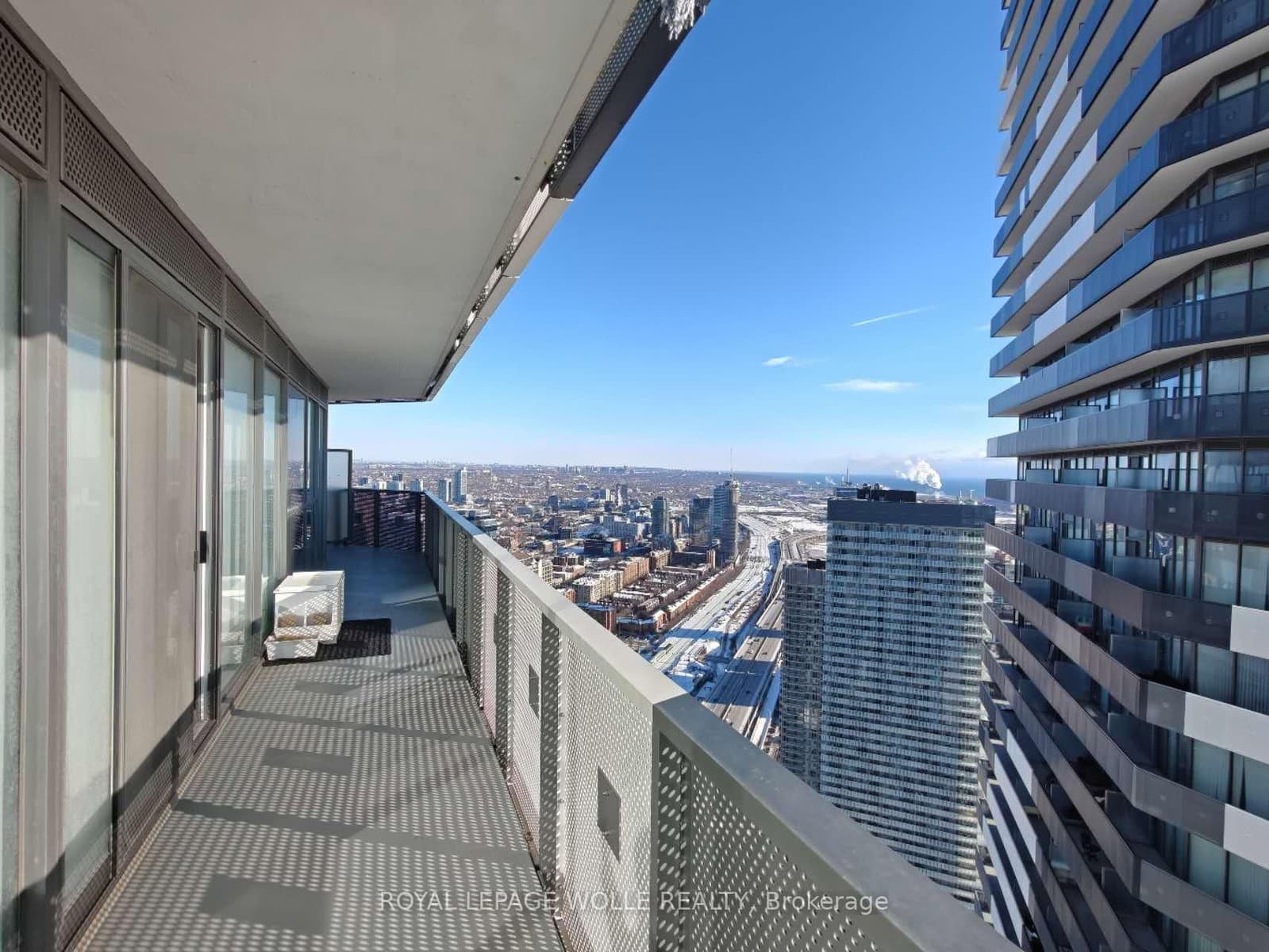 55 Cooper Street, Unit 6008 thumbnail 11