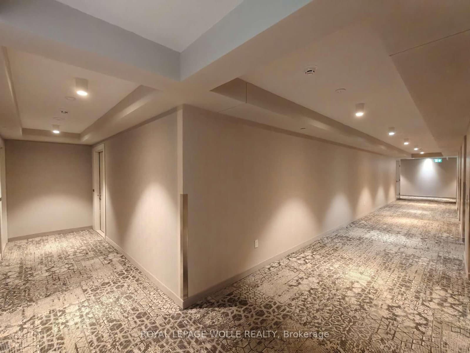 55 Cooper Street, Unit 6008 thumbnail 14