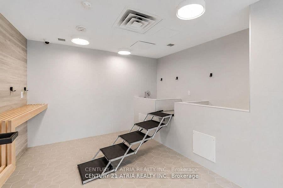 500 Wilson Avenue, Unit 519 thumbnail 22