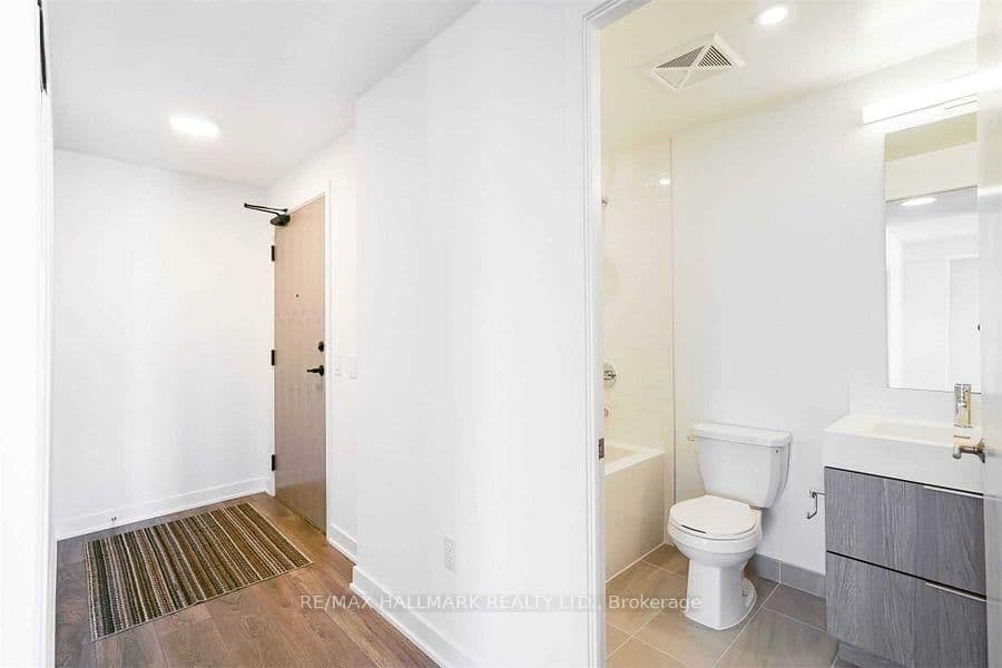 35 Tubman Avenue, Unit 921 thumbnail 7