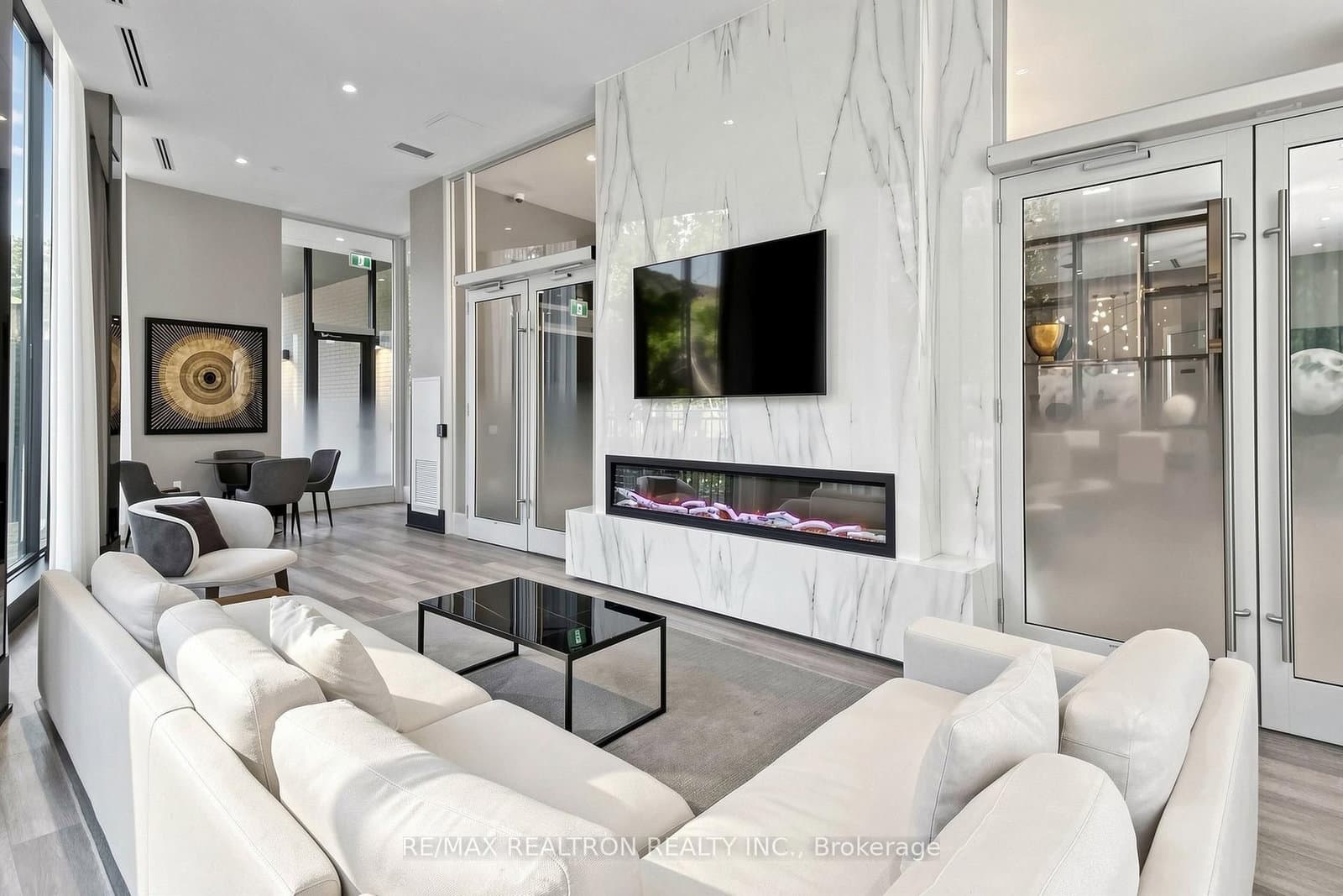 250 Lawrence Avenue W, Unit 701 thumbnail 29
