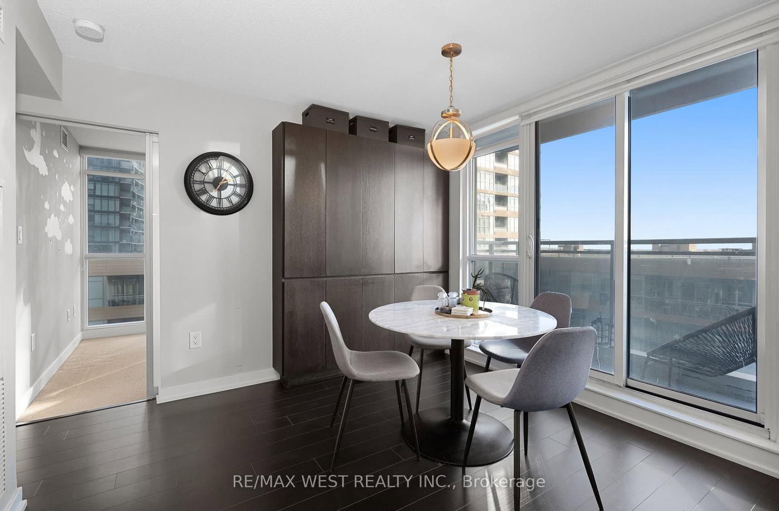 15 Iceboat Terrace, Unit 1106 thumbnail 6