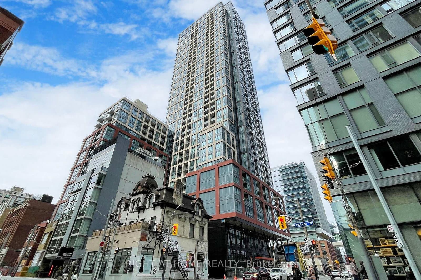 108 Peter Street, Unit 3302 thumbnail 17