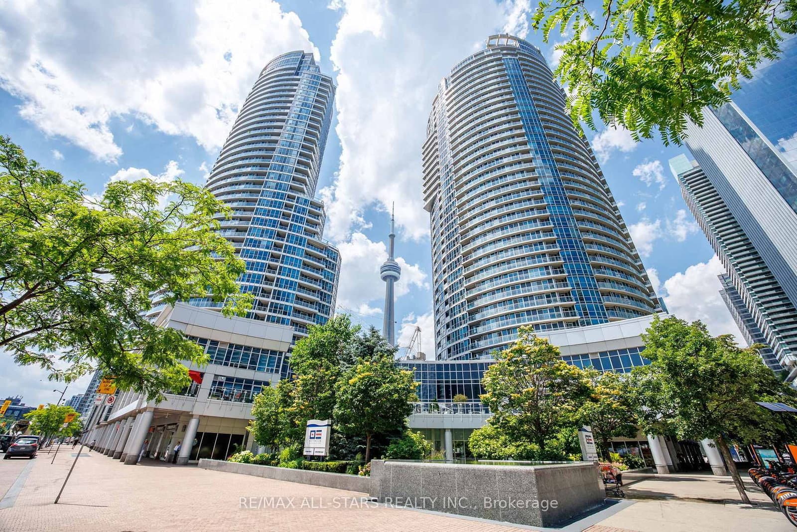 208 Queens Quay W, Unit 804 thumbnail 23