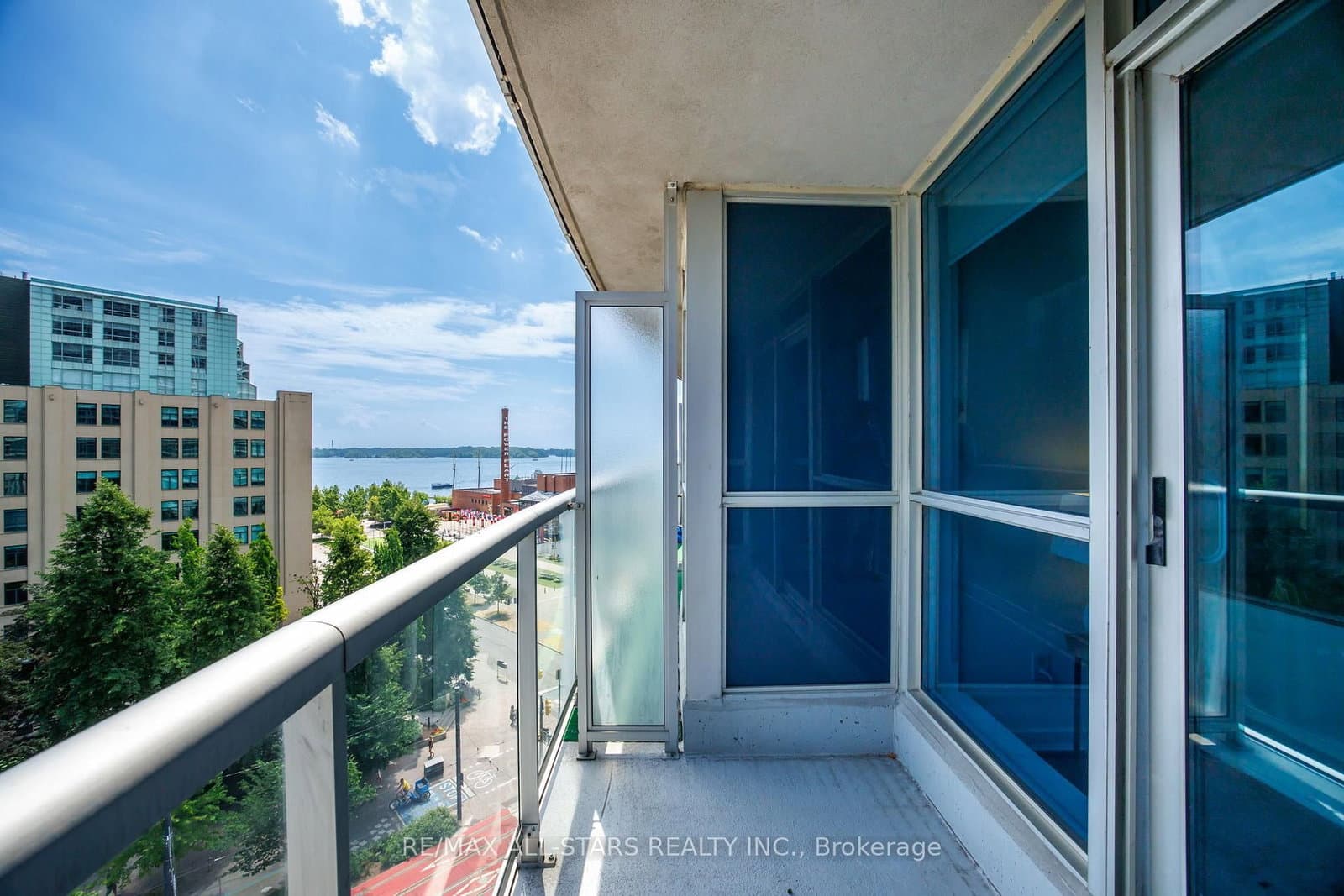 208 Queens Quay W, Unit 804 thumbnail 25