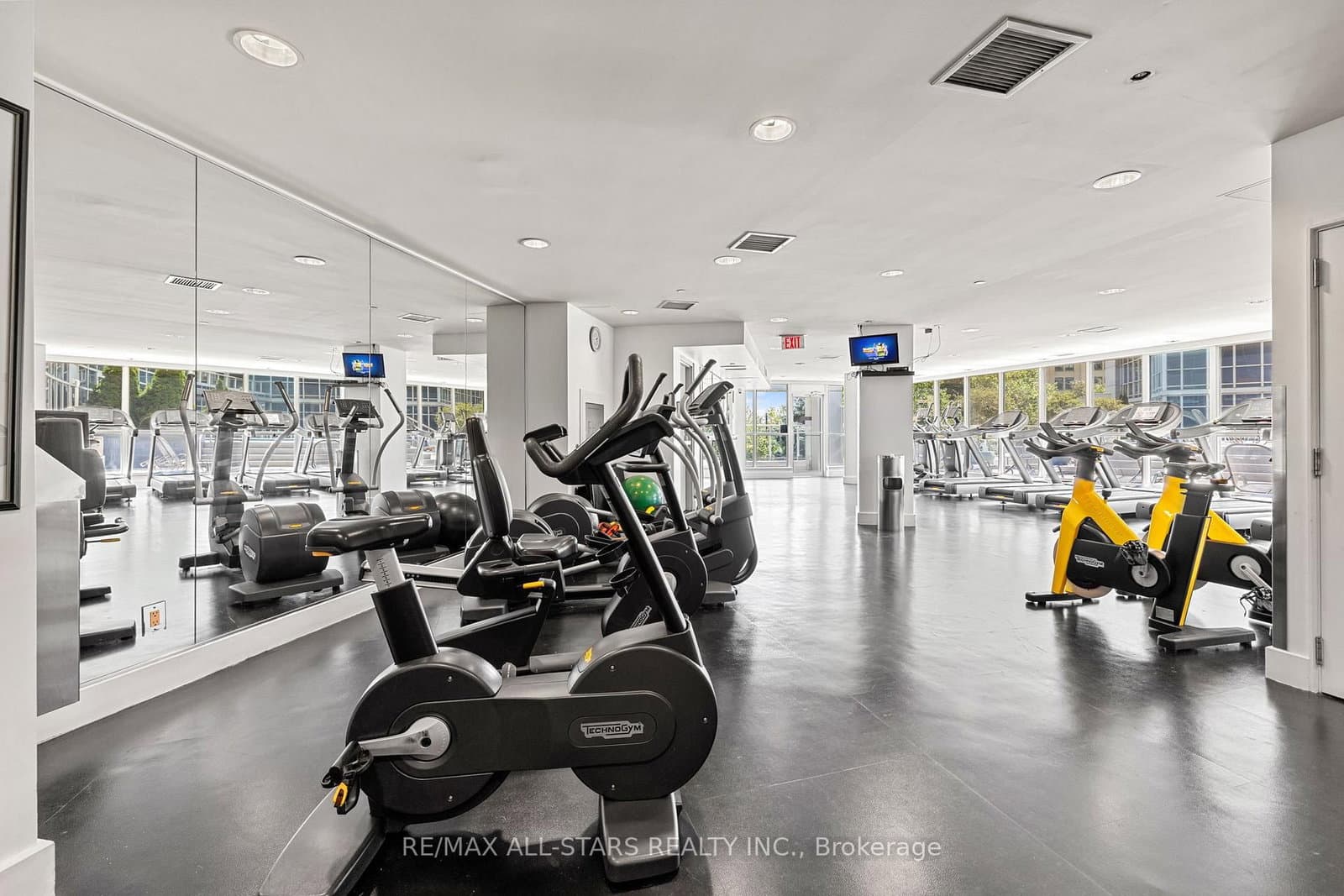 208 Queens Quay W, Unit 804 thumbnail 30
