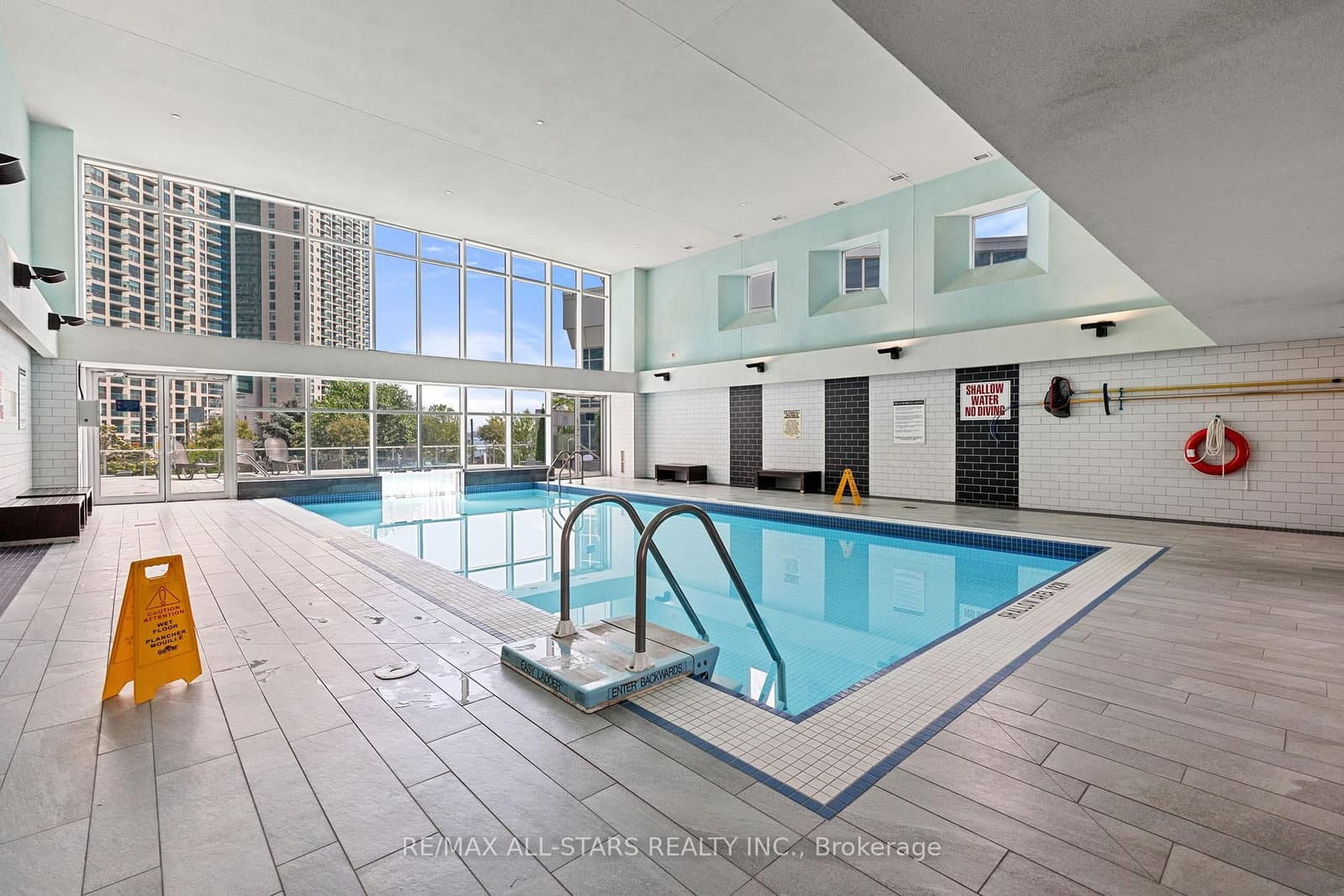 208 Queens Quay W, Unit 804 thumbnail 32