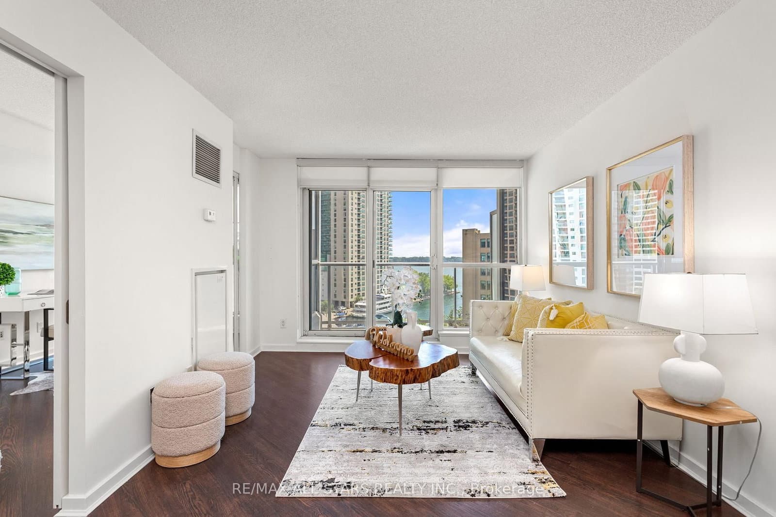 208 Queens Quay W, Unit 804 thumbnail 7