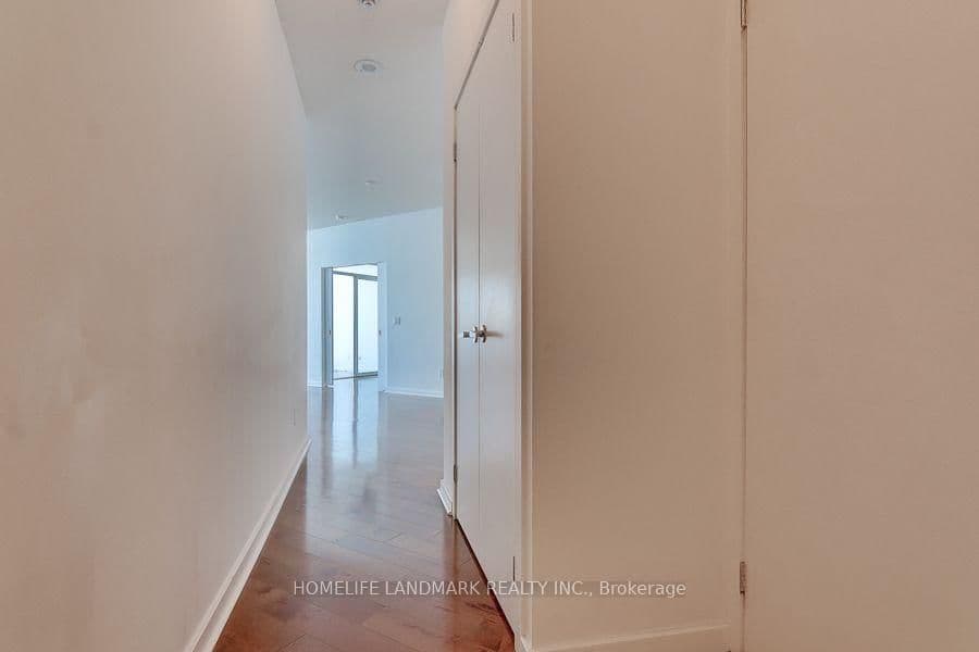 208 Queens Quay W, Unit 3409 thumbnail 10