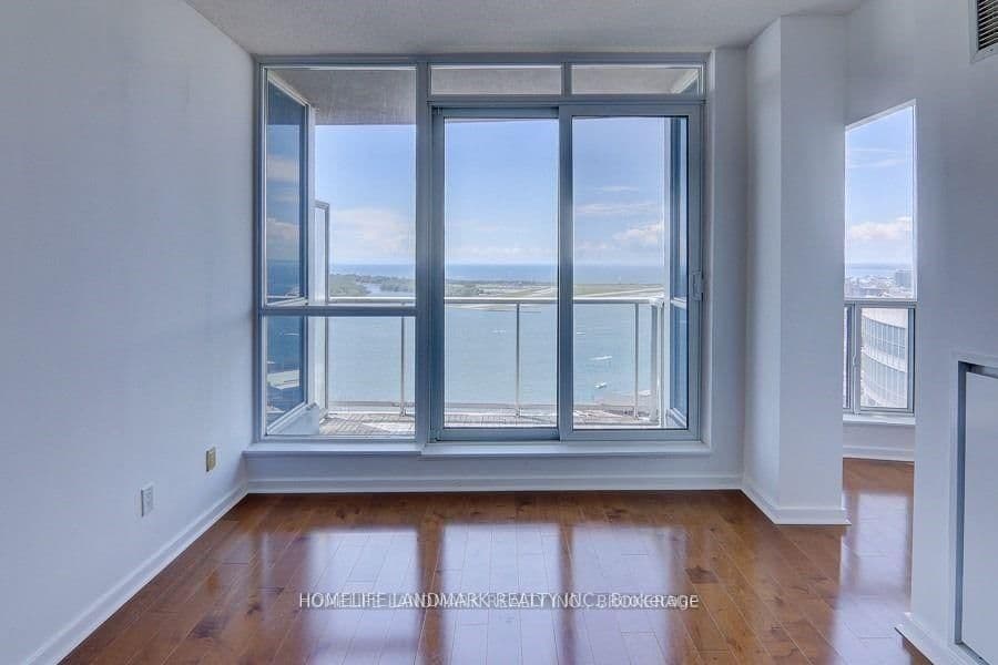 208 Queens Quay W, Unit 3409 thumbnail 13