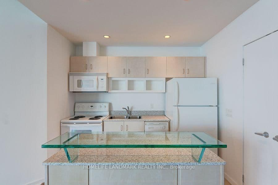 208 Queens Quay W, Unit 3409 thumbnail 18