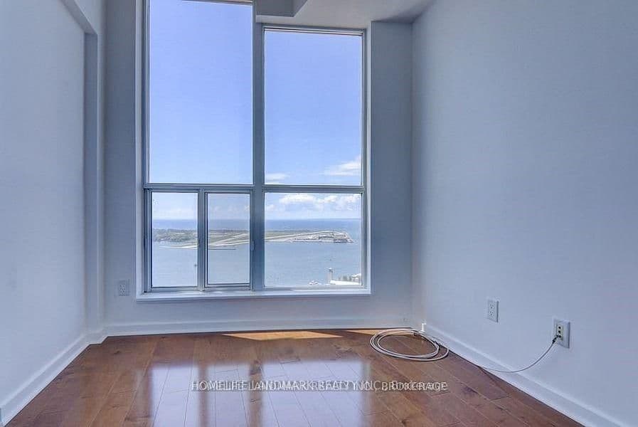 208 Queens Quay W, Unit 3409 thumbnail 19