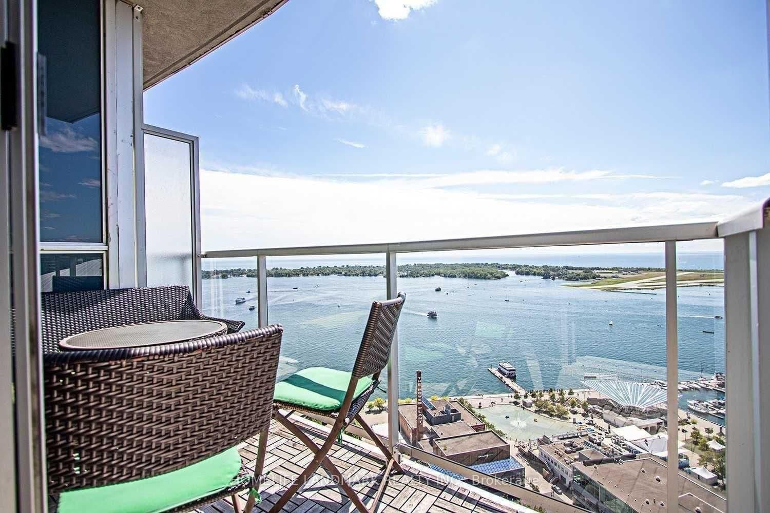 208 Queens Quay W, Unit 3409 thumbnail 5