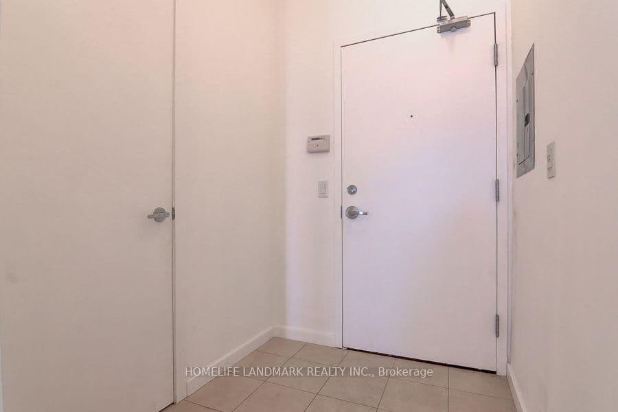 208 Queens Quay W, Unit 3409 thumbnail 9