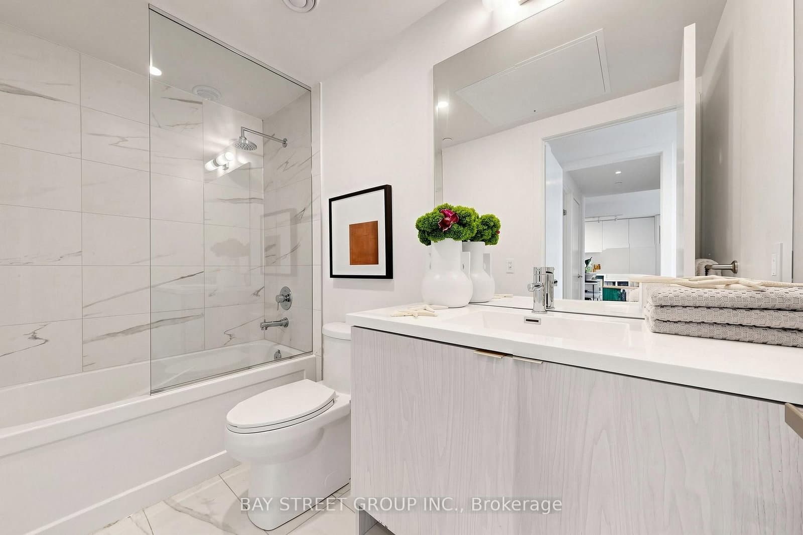 55 Cooper Street, Unit 7112 thumbnail 11