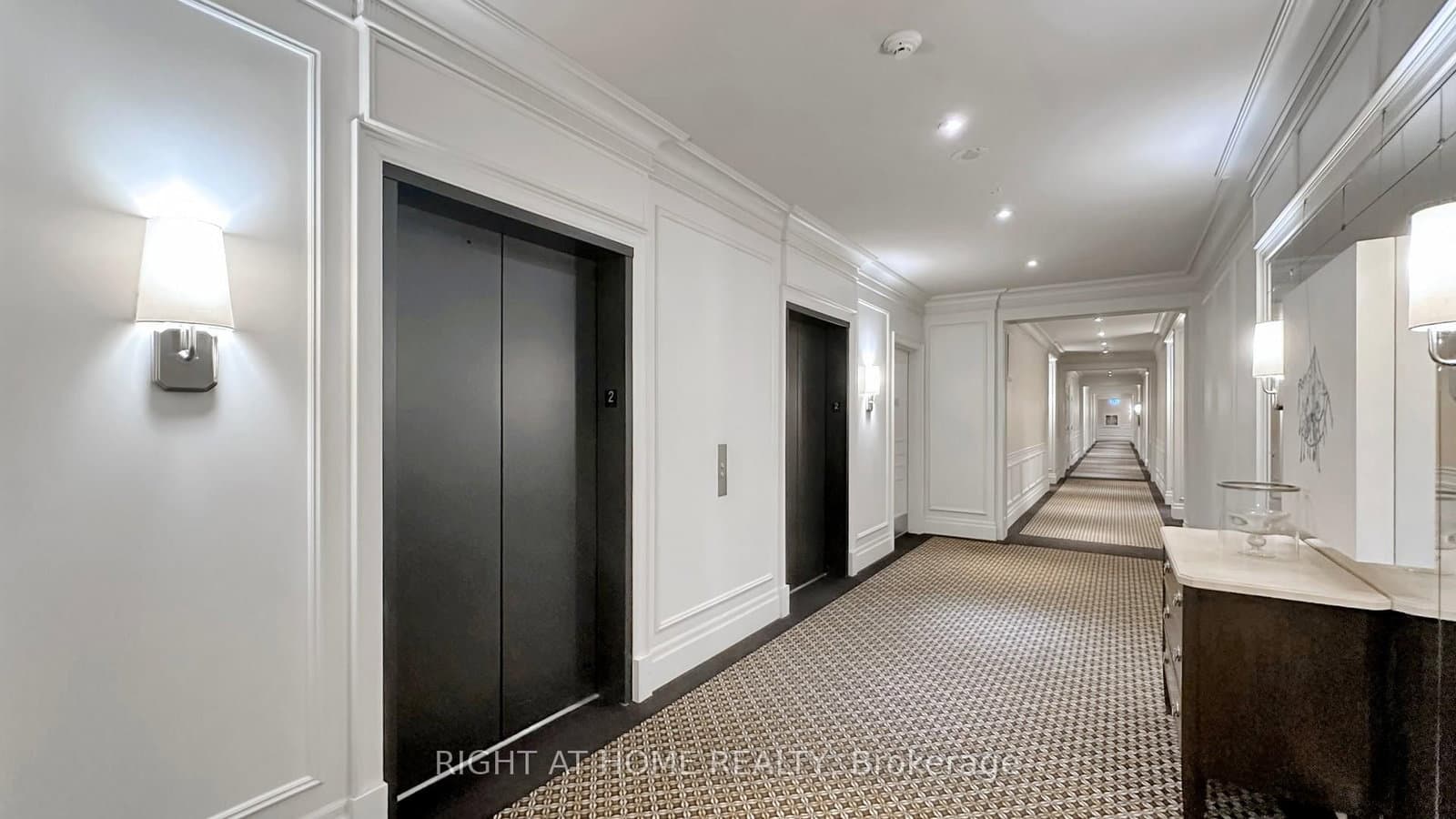 20 Burkebrook Place, Unit 306 thumbnail 5