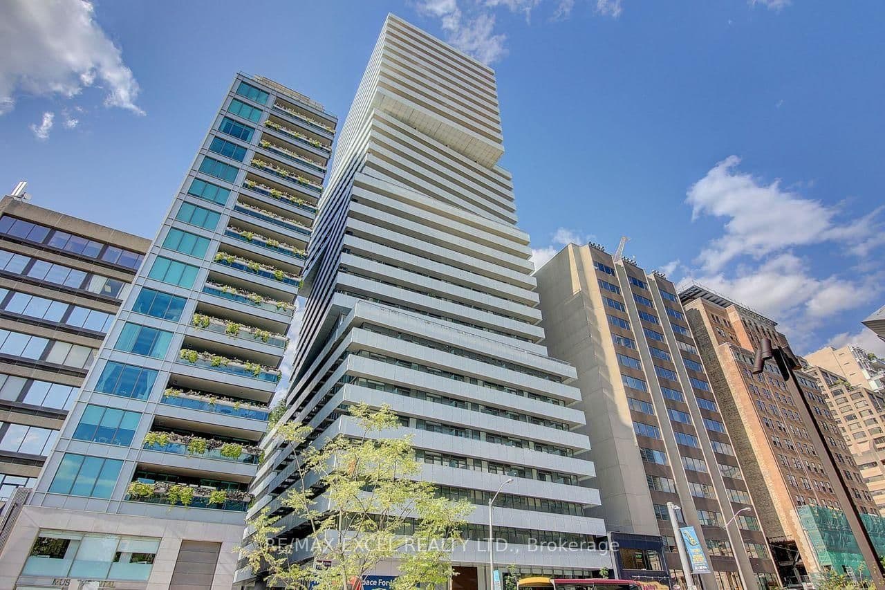 #2201 - 200 Bloor Street W