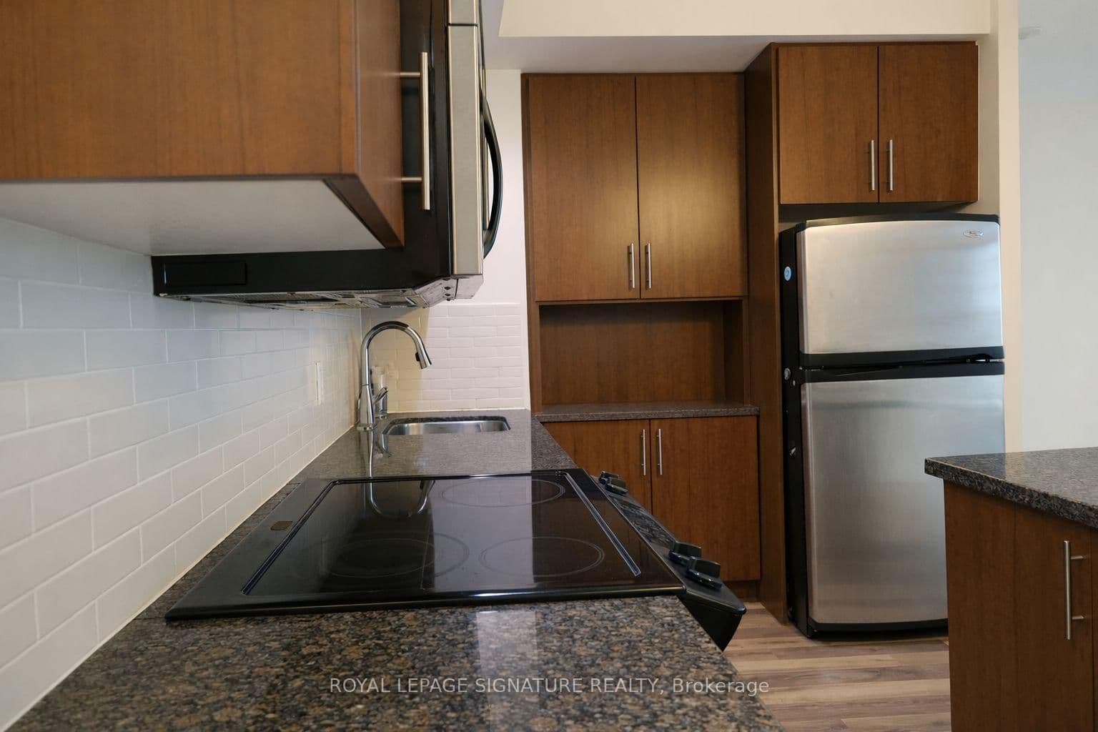 120 Homewood Avenue, Unit 904 thumbnail 4